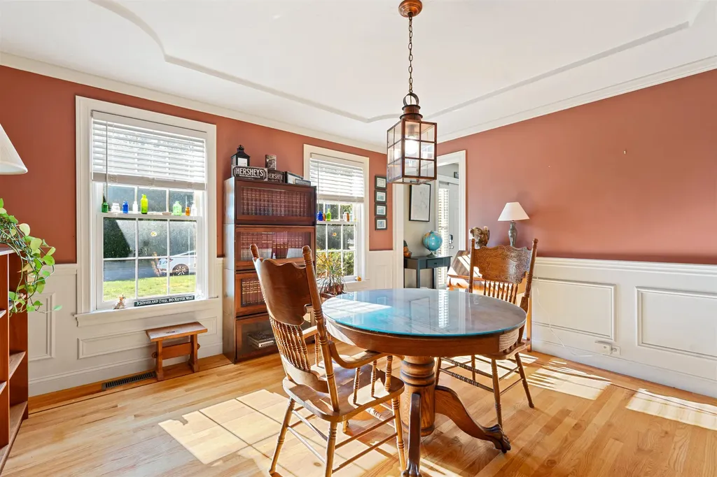 3 Playhouse Circle Hampton NH 03842