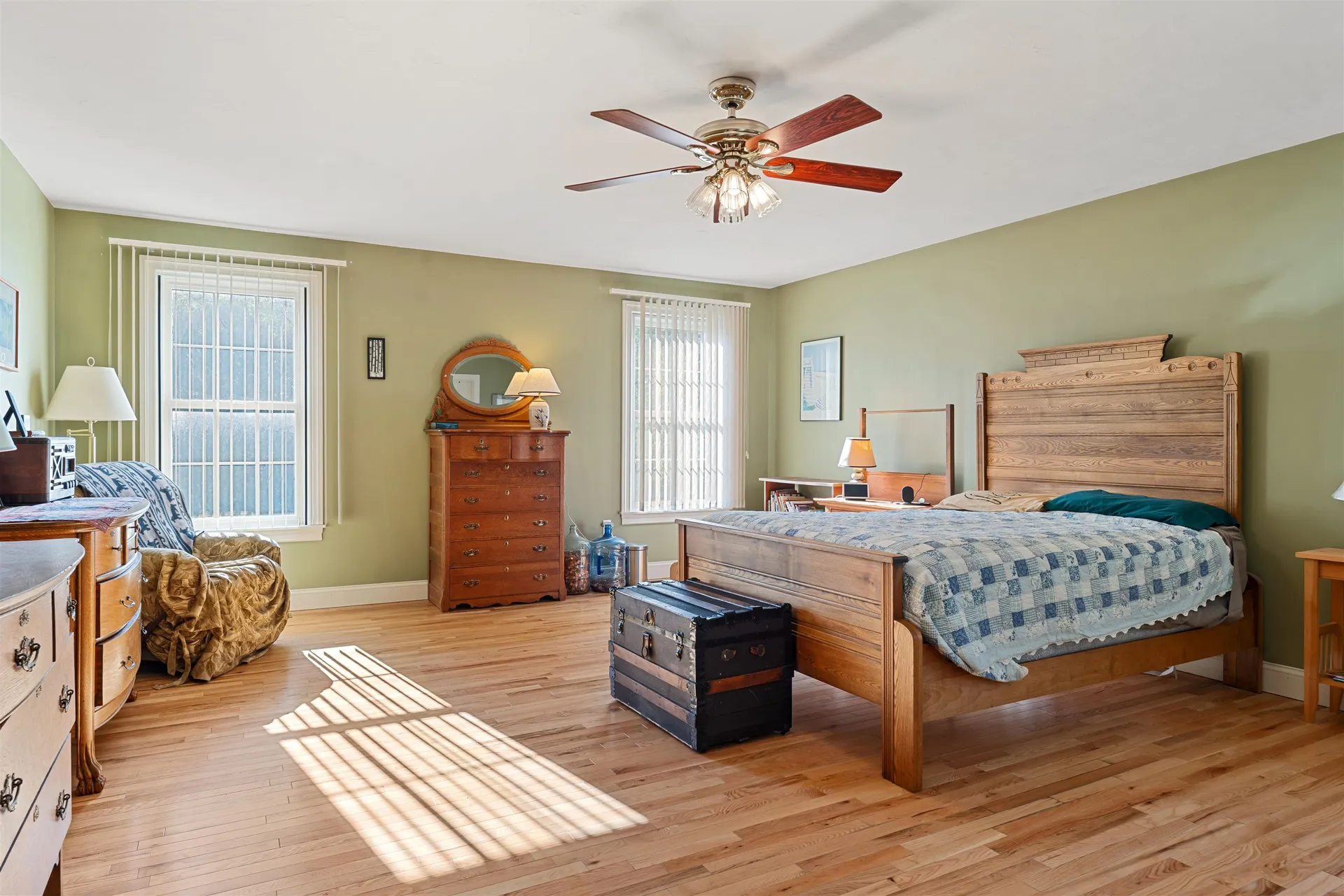 3 Playhouse Circle Hampton NH 03842