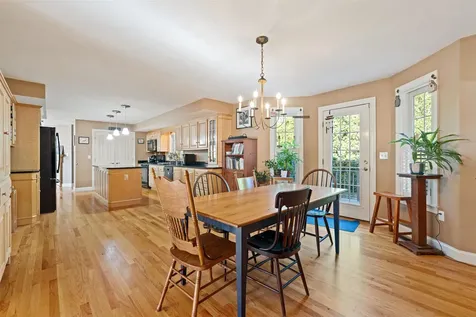 3 Playhouse Circle Hampton NH 03842