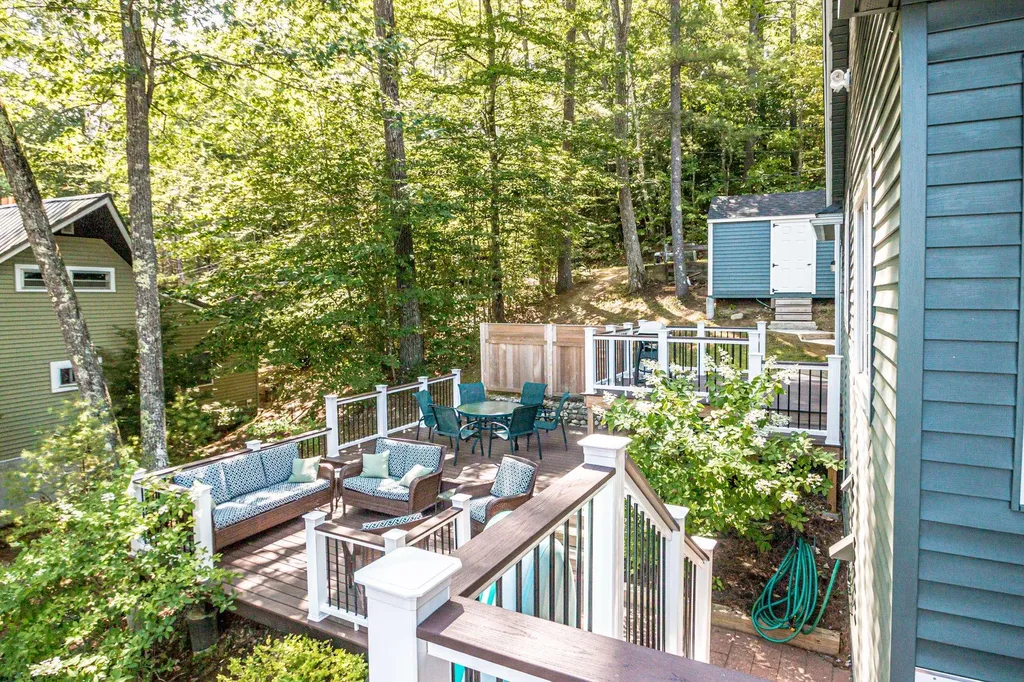 61 Au Bord Du Lac Road Wakefield NH 03830