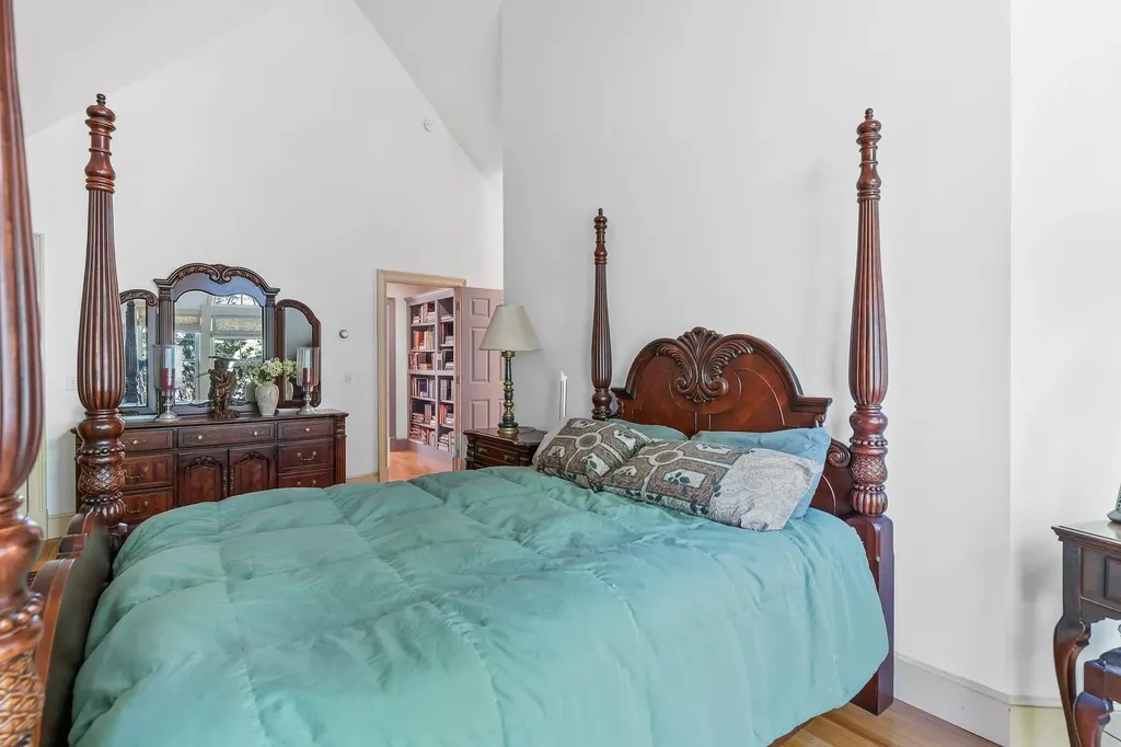 45 Bright Slope Way Grantham NH 03753