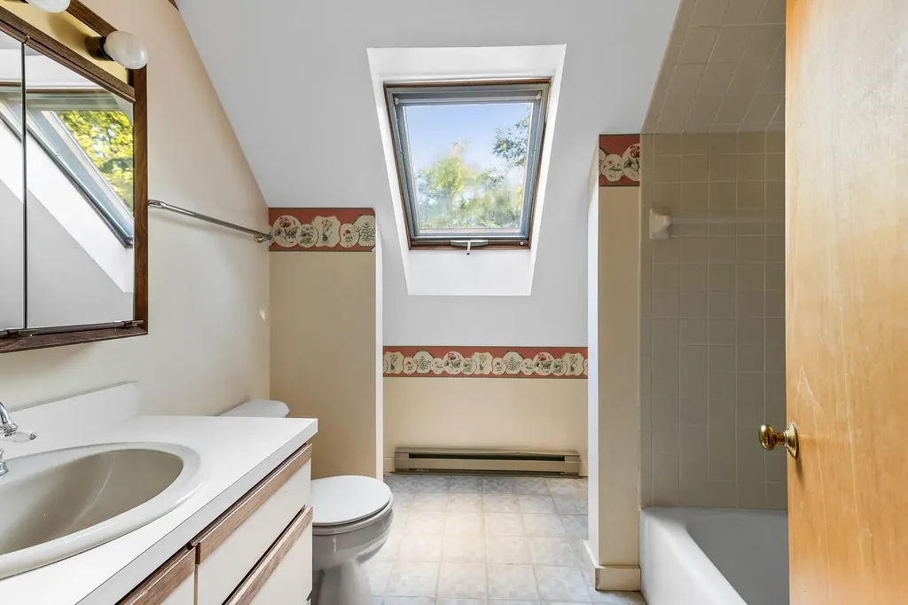 45 Bright Slope Way Grantham NH 03753