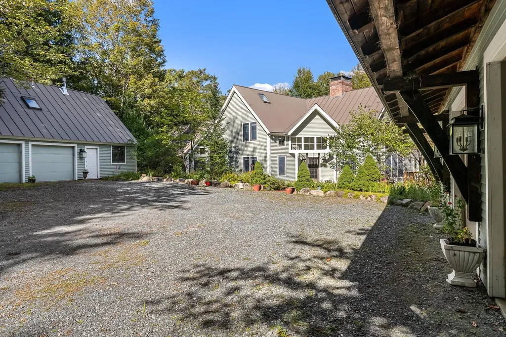 45 Bright Slope Way Grantham NH 03753