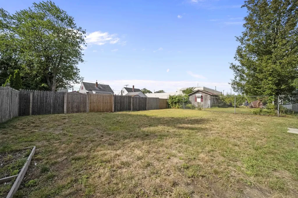 45-47 Brunelle Avenue Manchester NH 03103