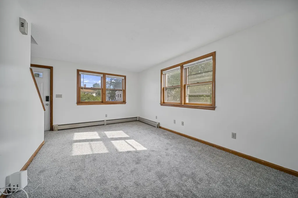45-47 Brunelle Avenue Manchester NH 03103
