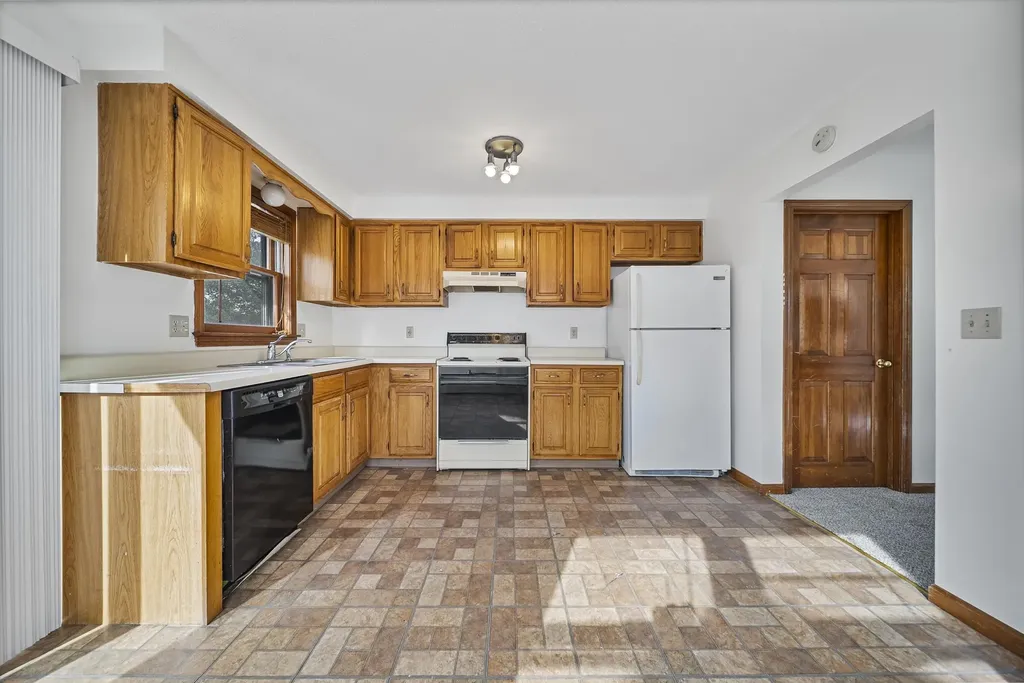 45-47 Brunelle Avenue Manchester NH 03103