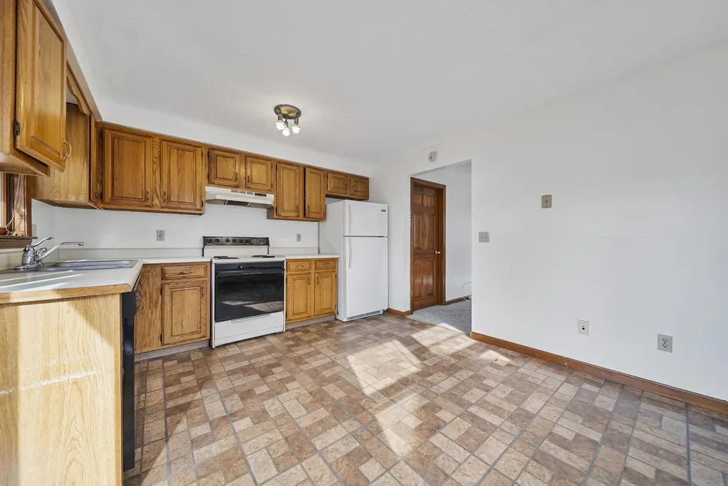 45-47 Brunelle Avenue Manchester NH 03103
