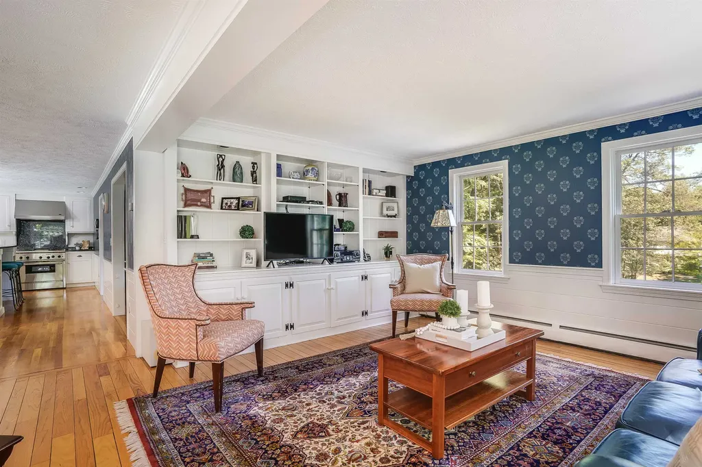 12 Crestwood Court Amherst NH 03031