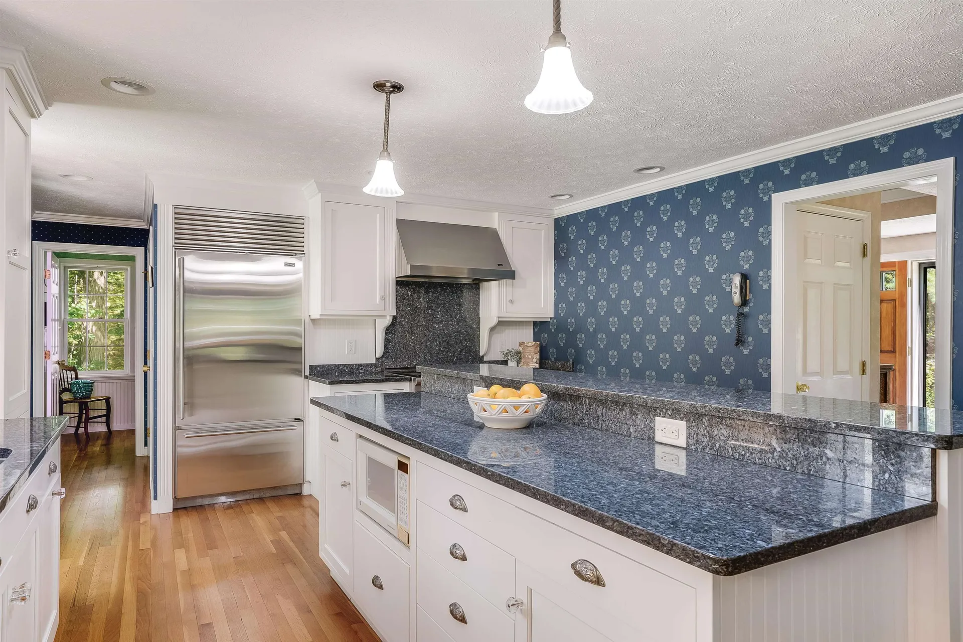 12 Crestwood Court Amherst NH 03031