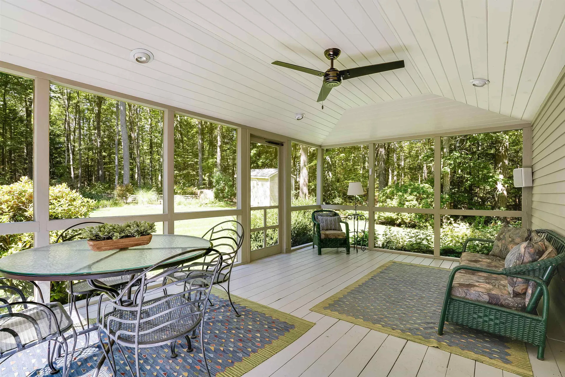 12 Crestwood Court Amherst NH 03031