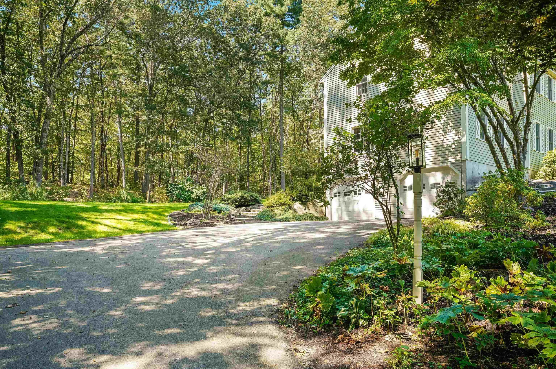 12 Crestwood Court Amherst NH 03031