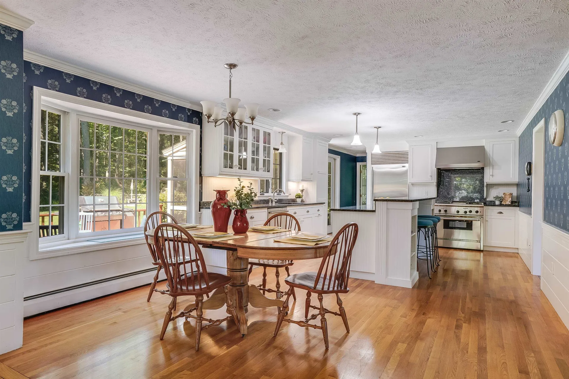 12 Crestwood Court Amherst NH 03031