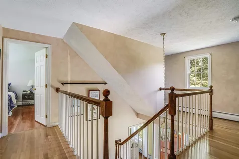 12 Crestwood Court Amherst NH 03031