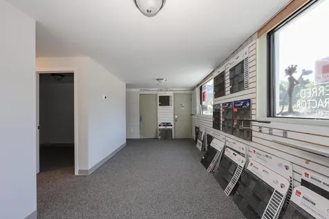 822 Flanders Road Henniker NH 03242