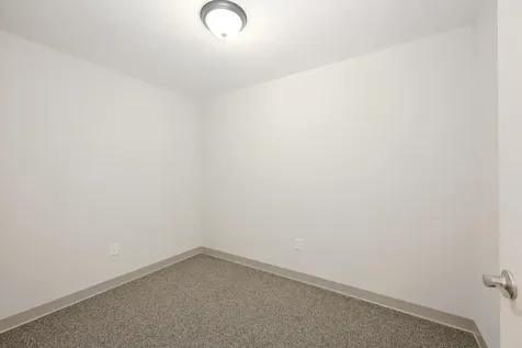 822 Flanders Road Henniker NH 03242