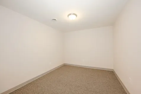 822 Flanders Road Henniker NH 03242