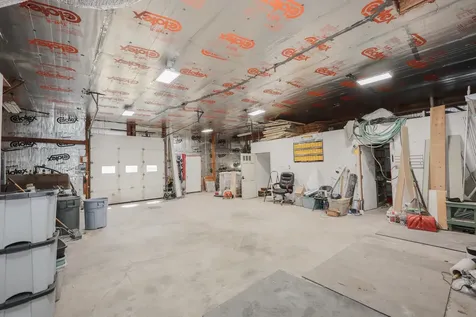 822 Flanders Road Henniker NH 03242