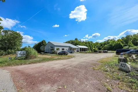 822 Flanders Road Henniker NH 03242