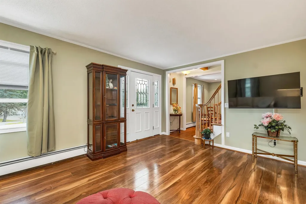 7 Countryside Drive Gilford NH 03249