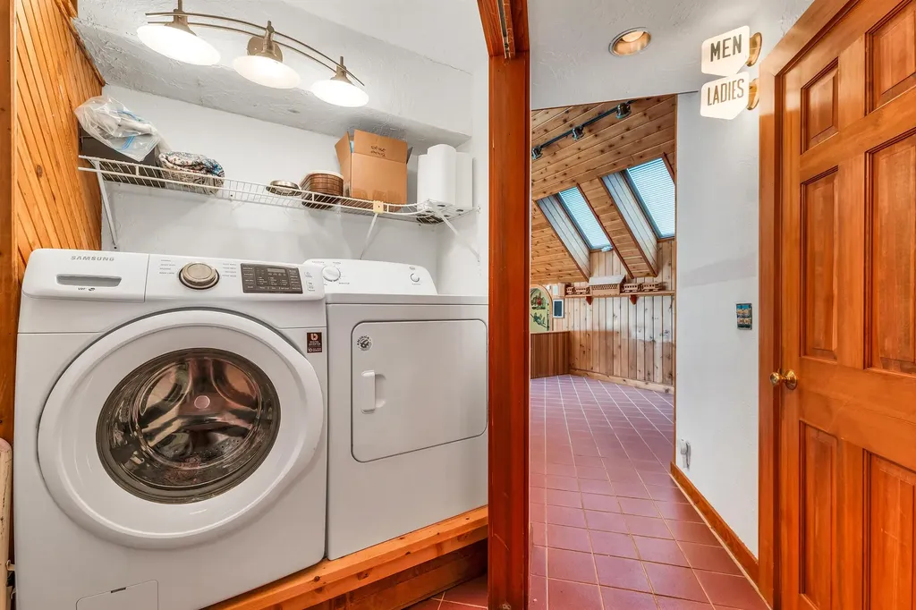 7 Countryside Drive Gilford NH 03249