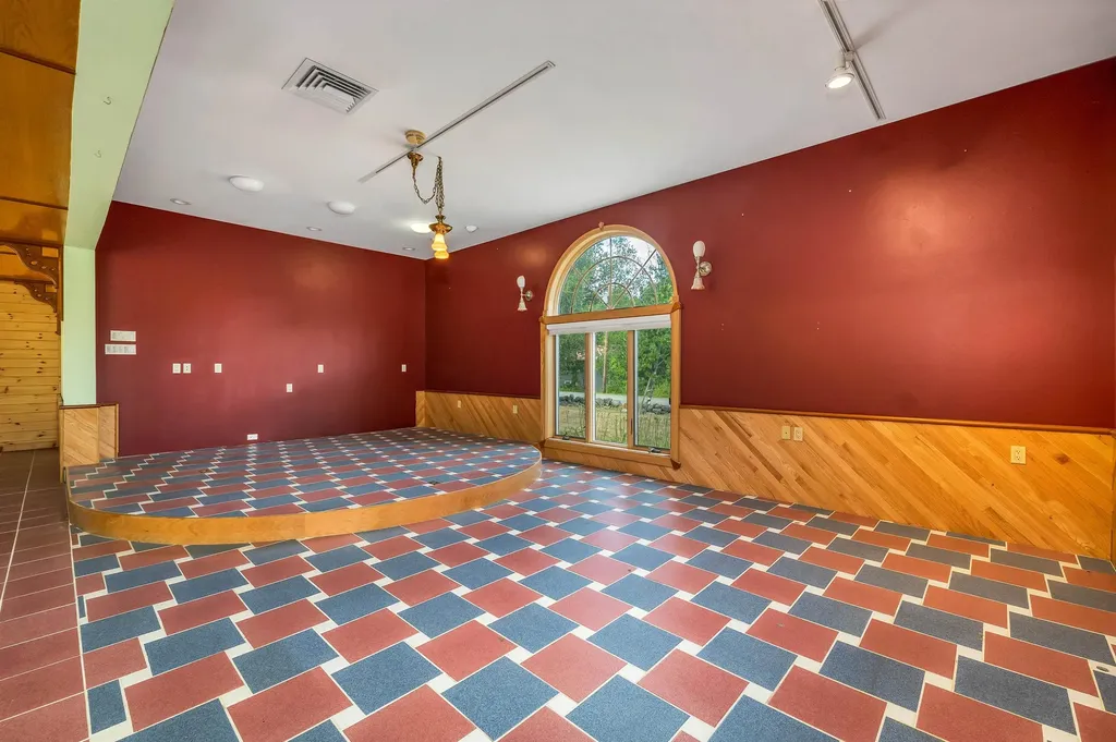 7 Countryside Drive Gilford NH 03249