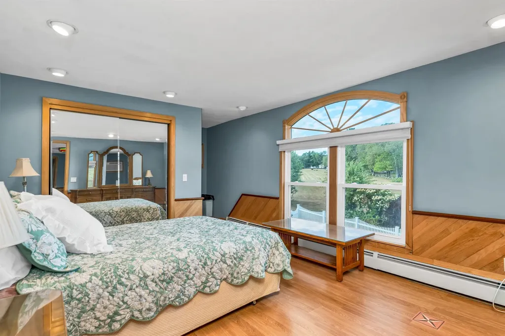 7 Countryside Drive Gilford NH 03249