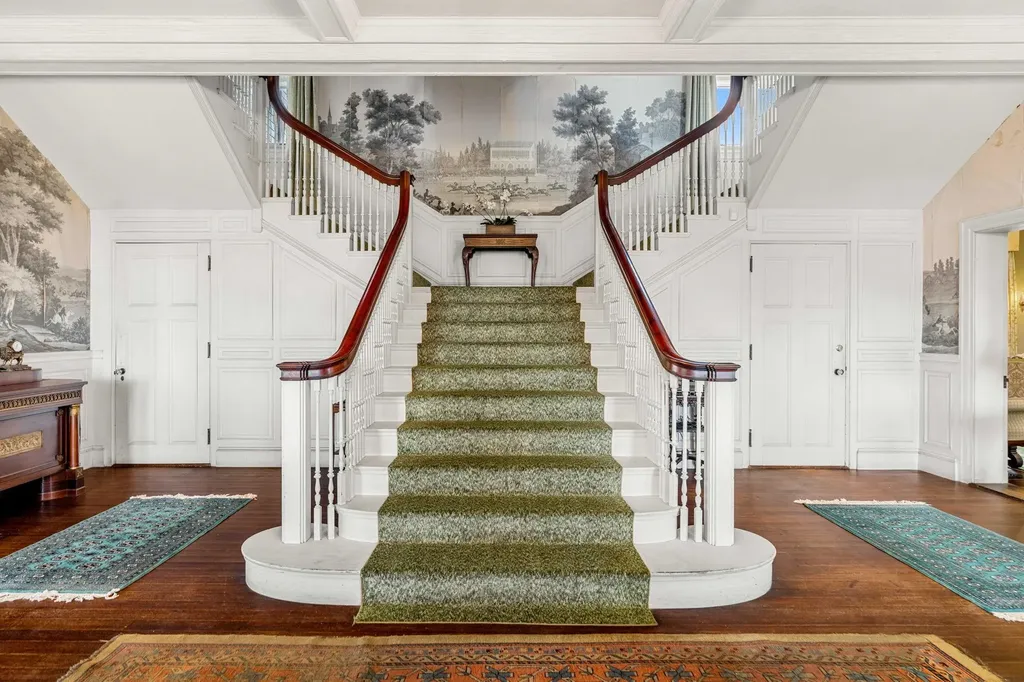 4 Windmill Hill Road Dublin NH 03444