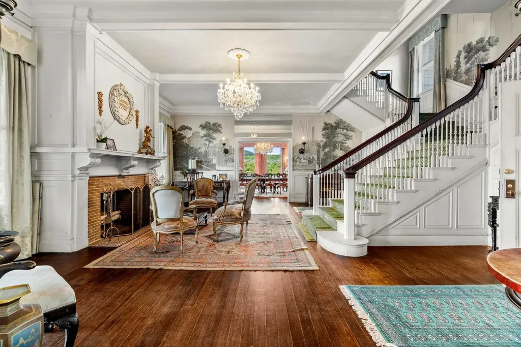 4 Windmill Hill Road Dublin NH 03444