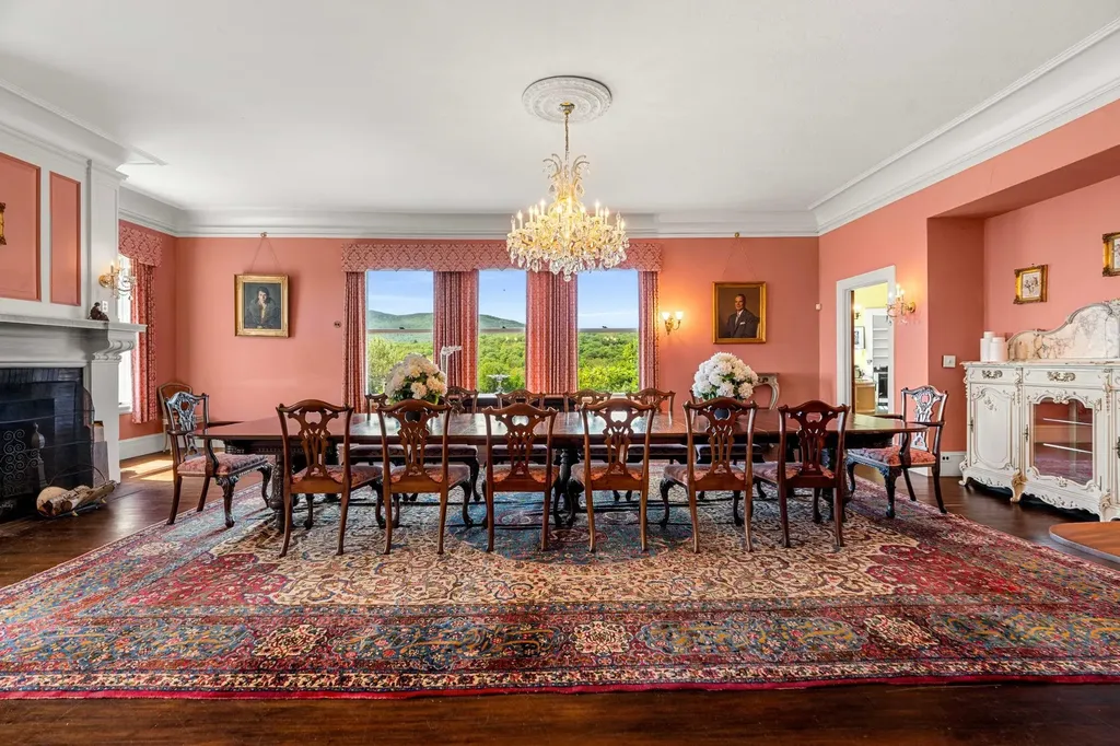 4 Windmill Hill Road Dublin NH 03444