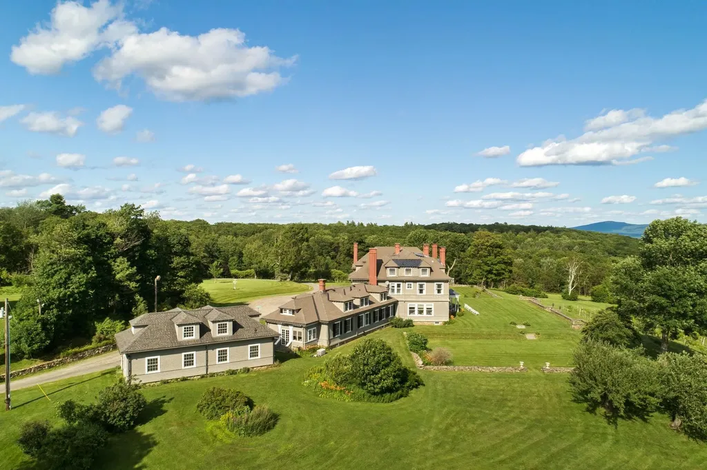 4 Windmill Hill Road Dublin NH 03444