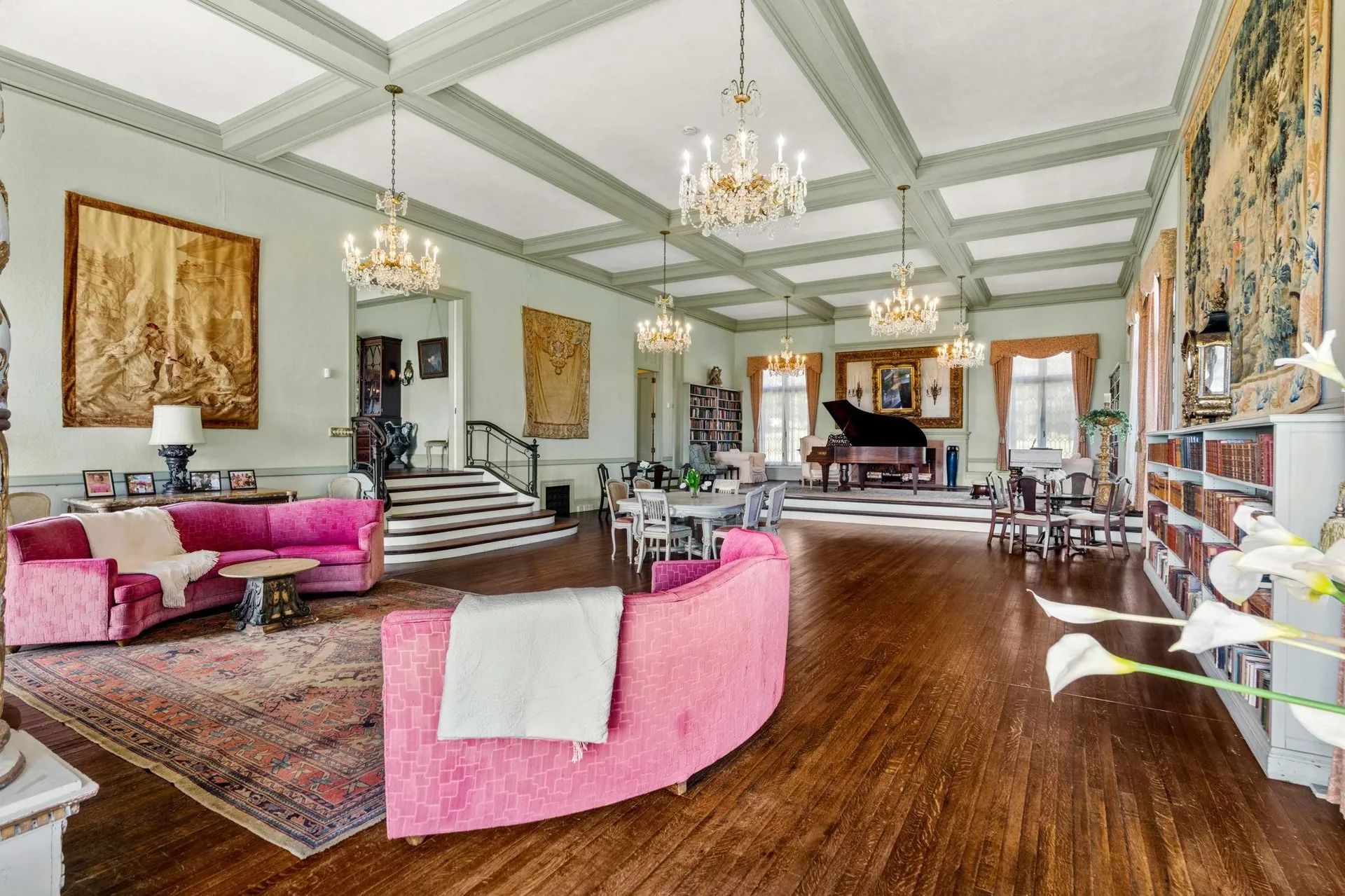 4 Windmill Hill Road Dublin NH 03444