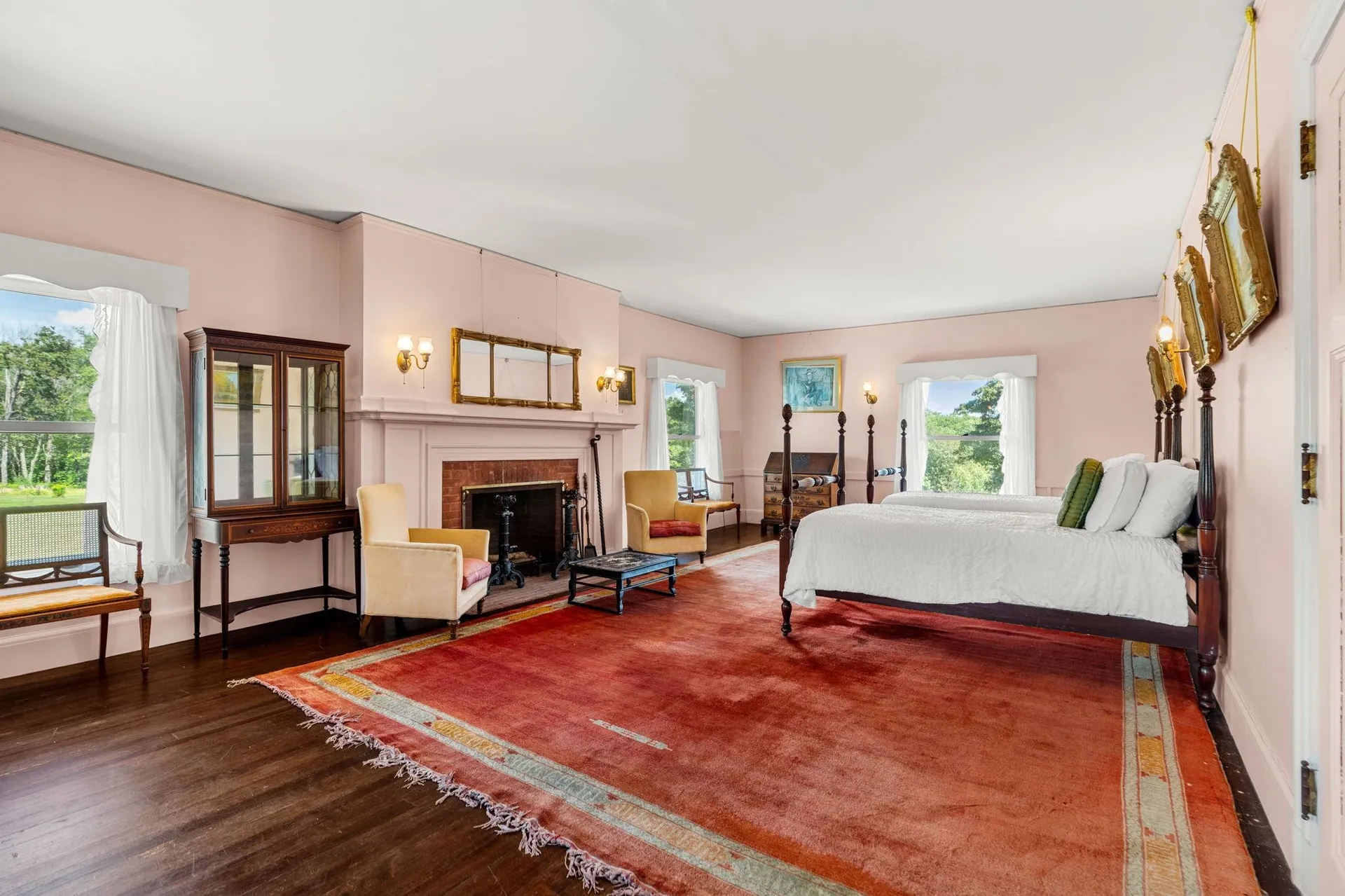 4 Windmill Hill Road Dublin NH 03444