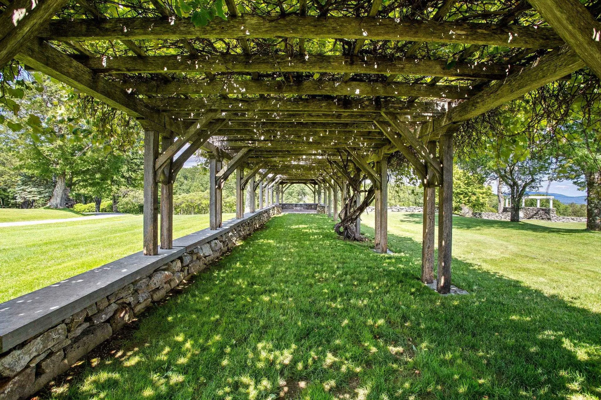 4 Windmill Hill Road Dublin NH 03444