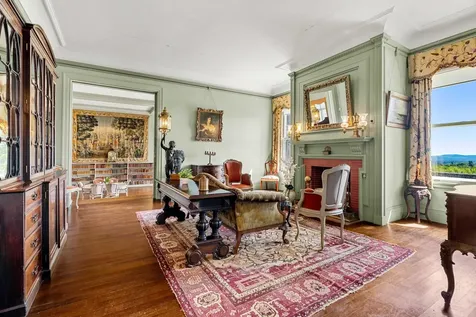 4 Windmill Hill Road Dublin NH 03444