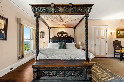 4 Windmill Hill Road Dublin NH 03444