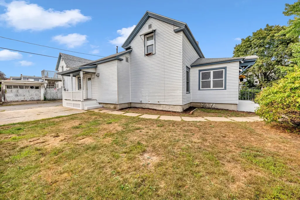156 Joliette Street Manchester NH 03102