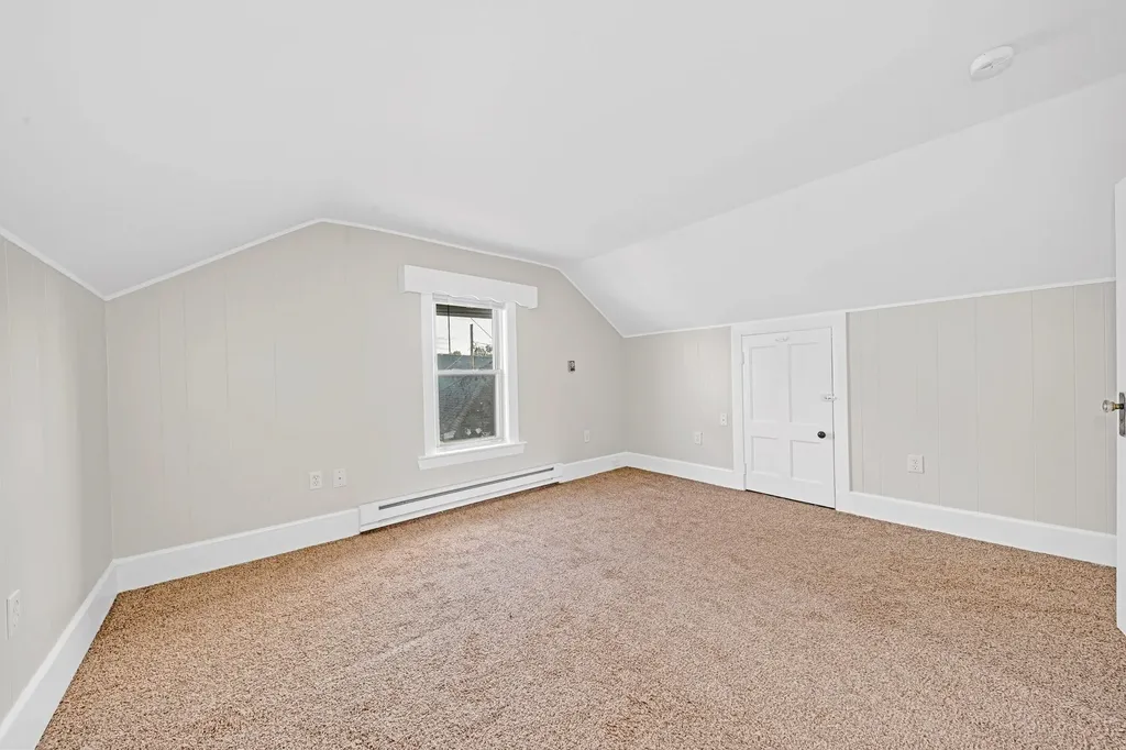 156 Joliette Street Manchester NH 03102