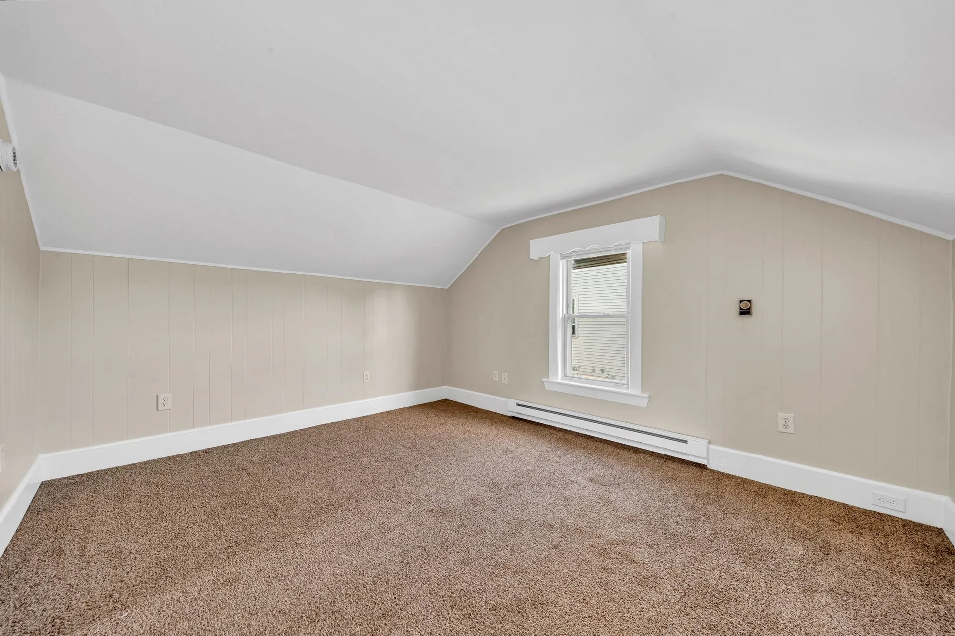 156 Joliette Street Manchester NH 03102