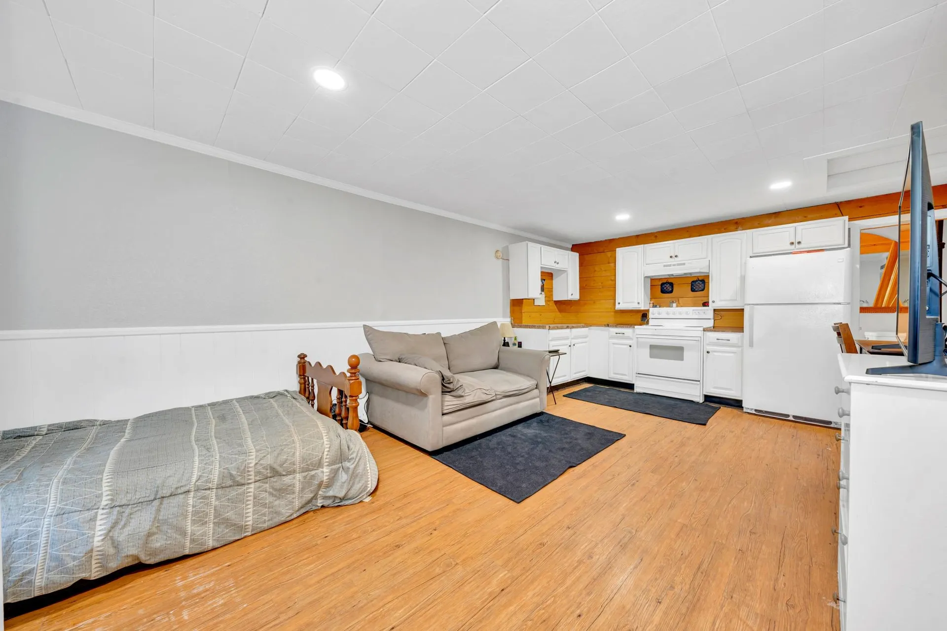 156 Joliette Street Manchester NH 03102