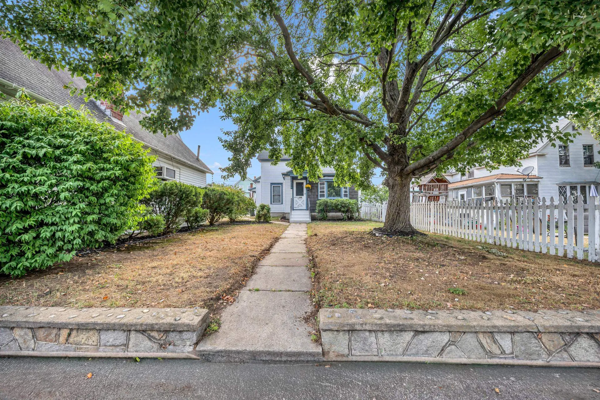 156 Joliette Street Manchester NH 03102