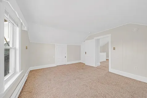 156 Joliette Street Manchester NH 03102