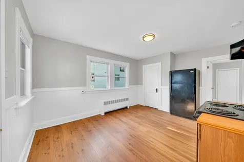 156 Joliette Street Manchester NH 03102