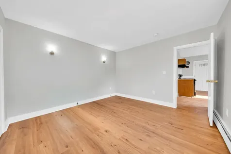 156 Joliette Street Manchester NH 03102