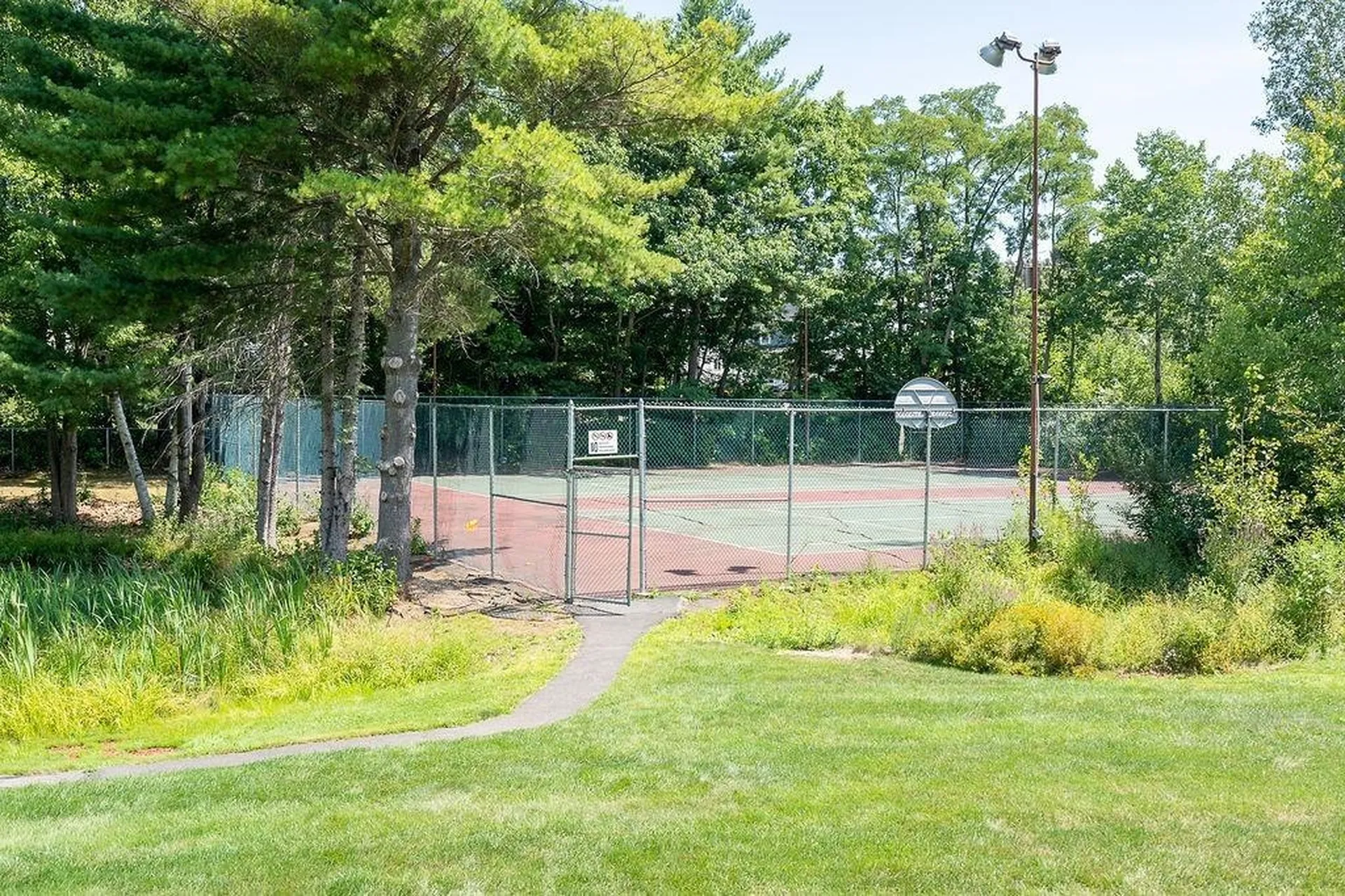 75 Treetop Circle Laconia NH 03246