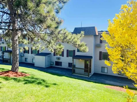 75 Treetop Circle Laconia NH 03246