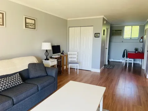 75 Treetop Circle Laconia NH 03246