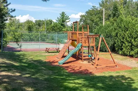 75 Treetop Circle Laconia NH 03246