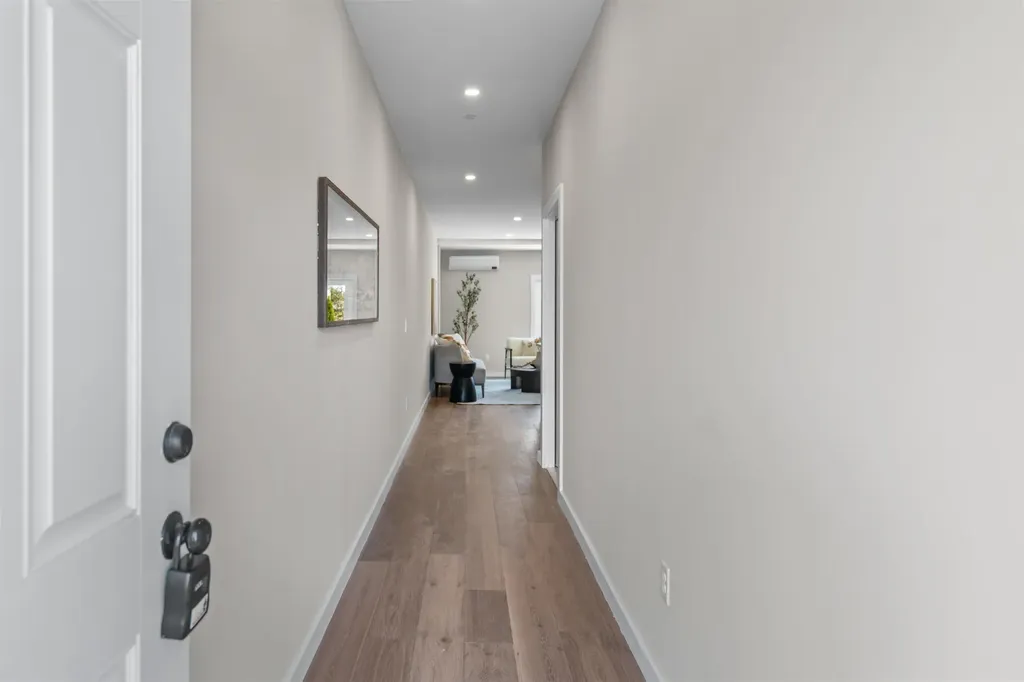 4 Tanager Circle Concord NH 03301