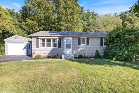 41 Kelwyn Drive Rollinsford NH 03878