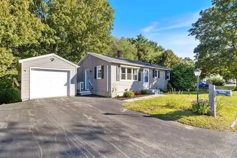 41 Kelwyn Drive Rollinsford NH 03878
